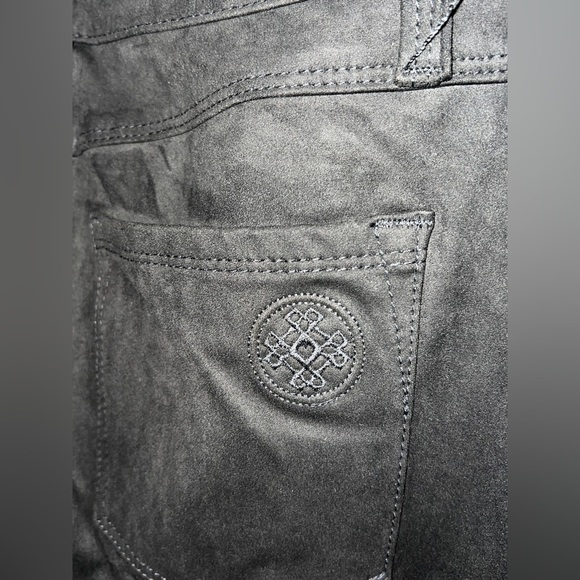 🖤 NWT! Stretch Faux Black Suede Triangle Hem Pants - Picture 3 of 9